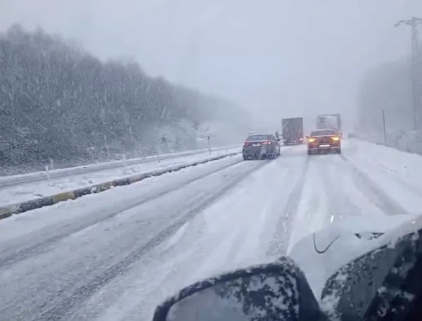 Eğitime Kar Engeli! Valilikler Peş Peşe Duyurdu